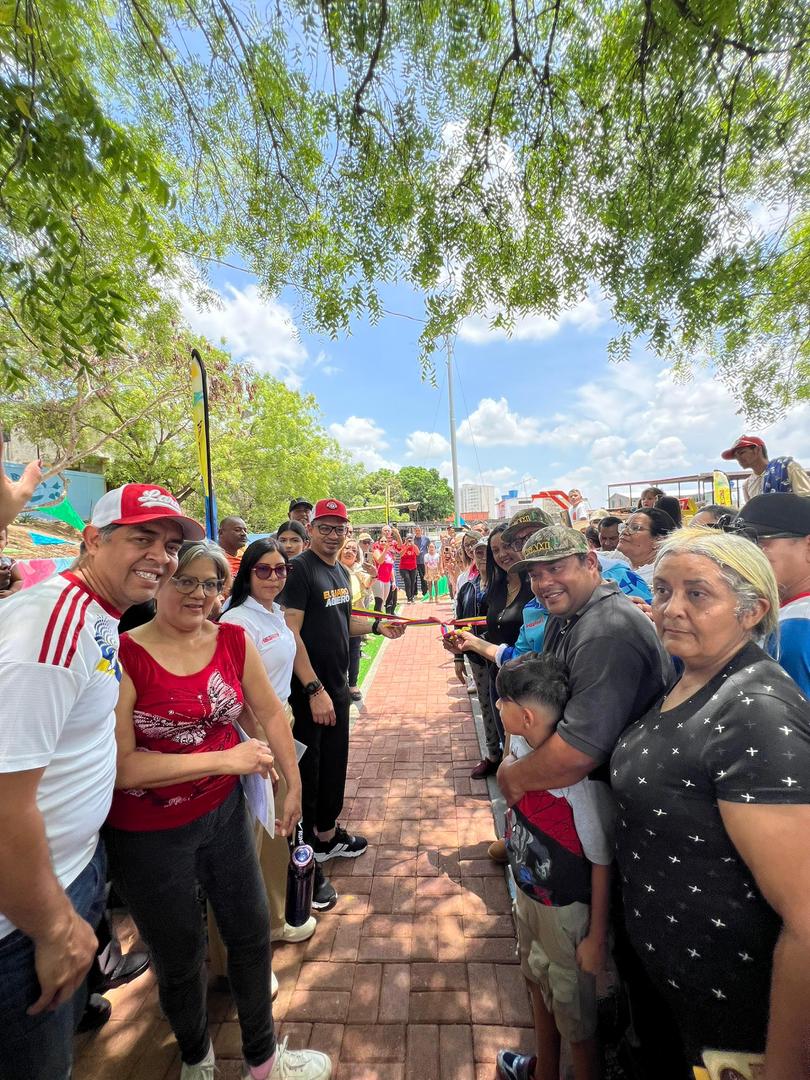 Inaugurado moderno parque biosaludable en Los Crepúsculos para fomentar la actividad física y el encuentro
