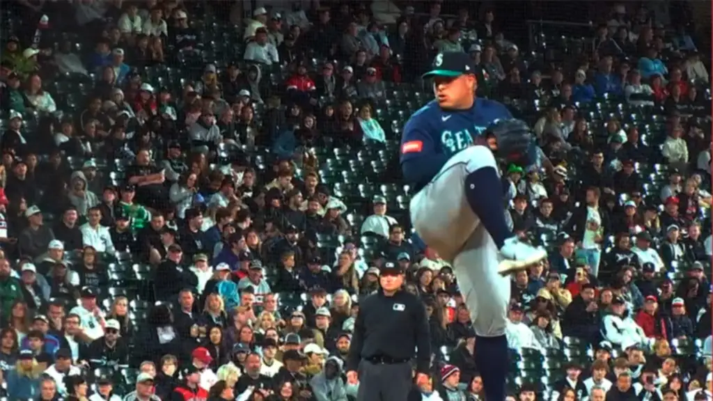 El sacrificado, José Suárez zurdo venezolano queda fuera del roster de los Marineros