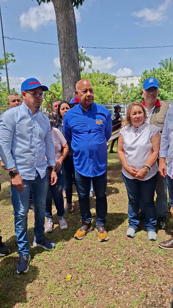 Autoridades nacionales y regionales inspeccionaron mejoras de infraestructuras educativas en Lara