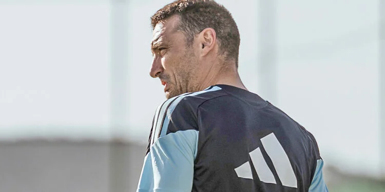 ¡Argentina calienta motores! Scaloni reveló prelista rumbo al Mundial 2026 con Messi al frente