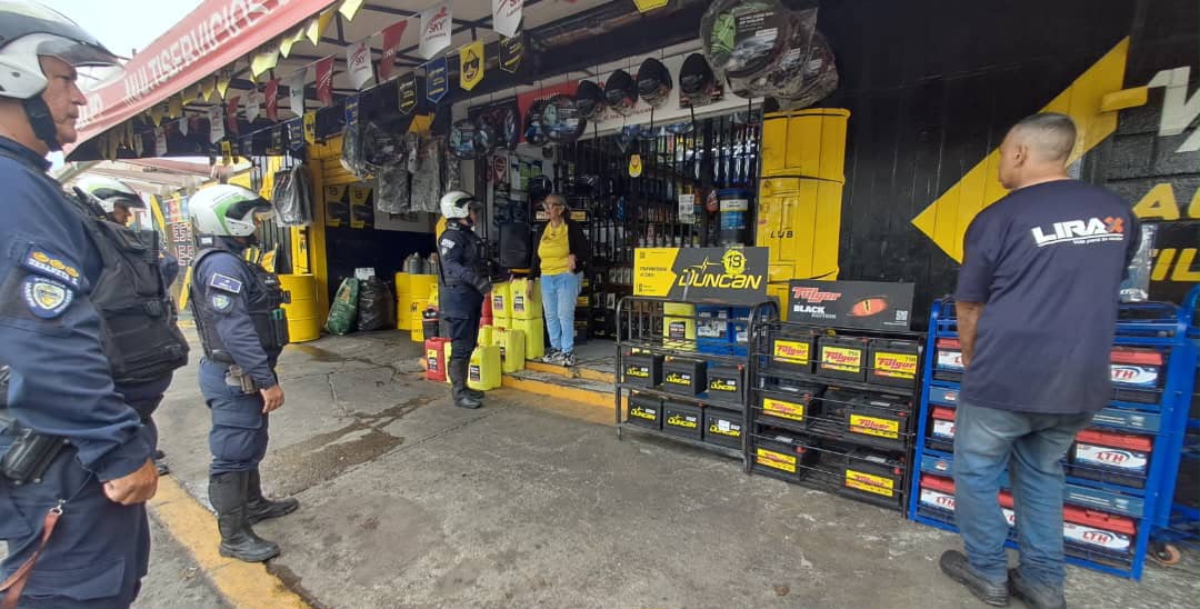 Policía Municipal de Iribarren se despliega en el este de Barquisimeto para garantizar el ordenamiento urbano y el libre tránsito peatonal