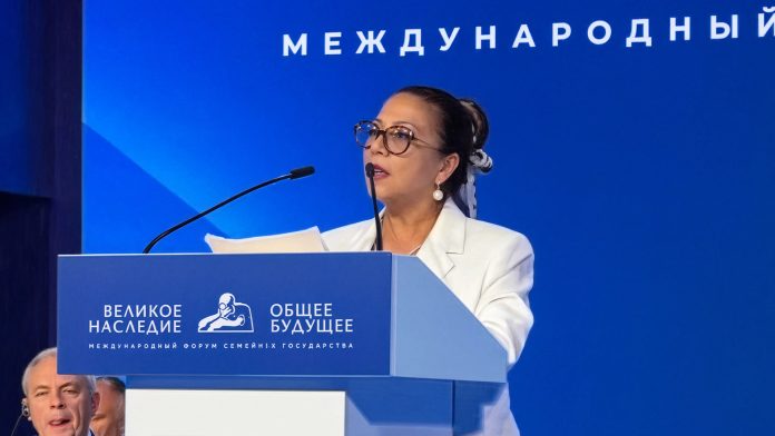 Delegación de la Asamblea Nacional promueve alianzas financieras alternativas en foro de Belarús