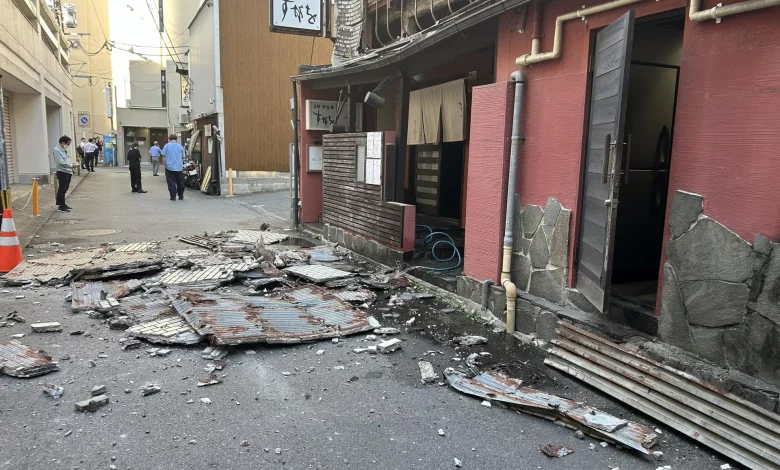 Sismo de magnitud 7.1 en Japón deja al menos 50 heridos y activa alerta de tsunami