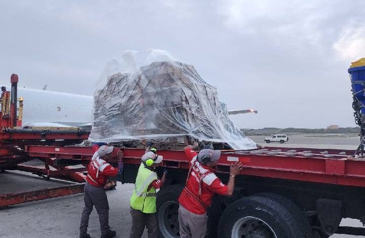Venezuela recibe asistencia humanitaria desde Barbados, Colombia y Argentina