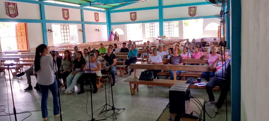 En el sector La Carucieña, se llevó a cabo una serie de talleres formativos sobre Primeros Auxilios Psicológicos (PAP).