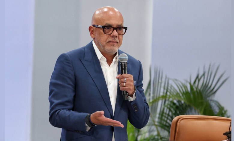 Jorge Rodríguez destaca el valor del diálogo directo y autónomo entre sectores venezolanos