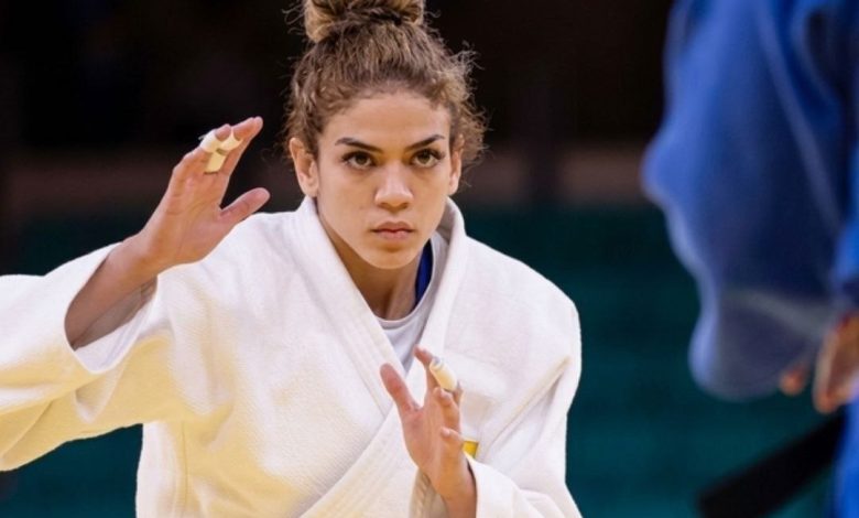 Judoca venezolana Anriquelis Barrios se cuelga la medalla de bronce en Lima