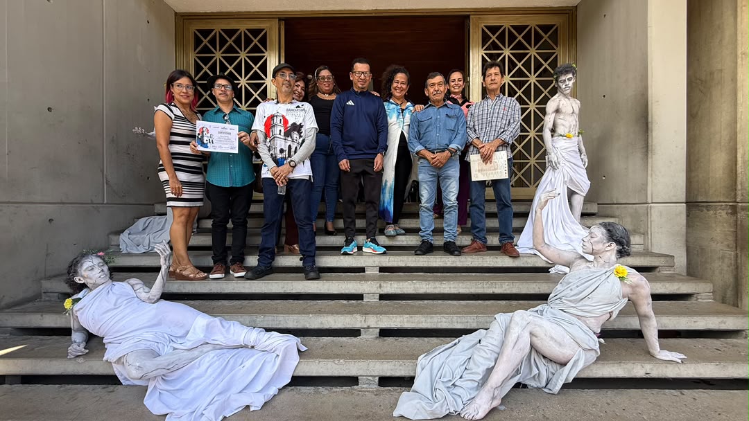 Alcaldía de Iribarren inaugura el Salón de Artes Visuales «Barquisimeto, Memoria y Futuro» con la exposición de 50 obras
