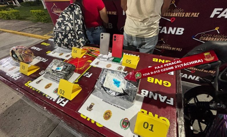 FANB desmantela red de narcotráfico y detiene a dos implicados con cocaína
