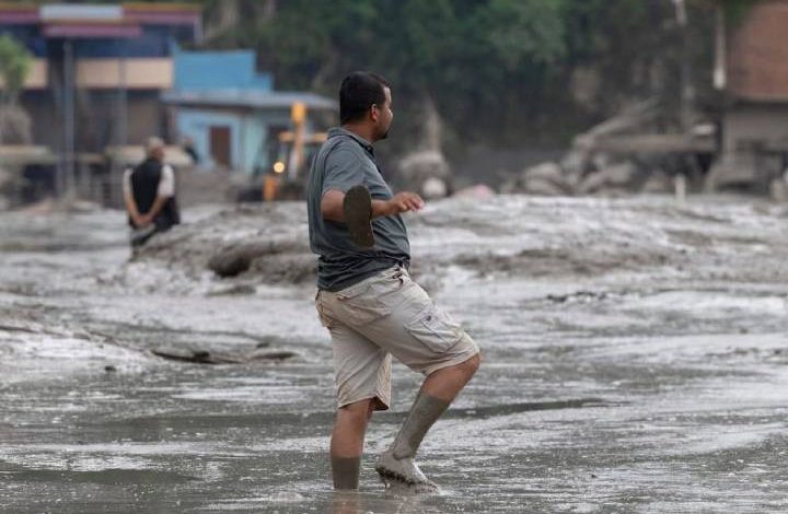 Nepal eleva a 1.377 las víctimas mortales tras las inundaciones del 26 de agosto