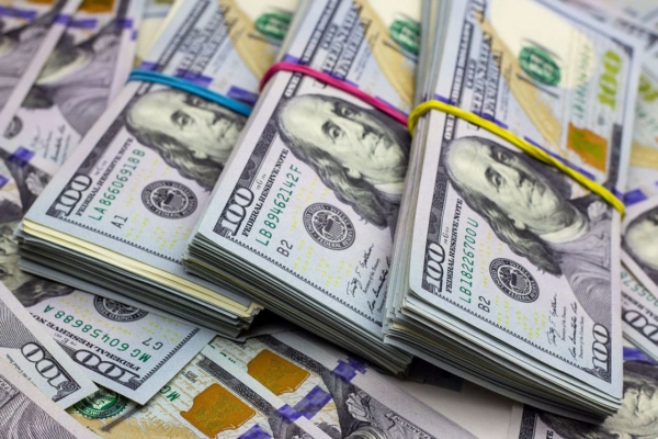 Depósitos en divisas cayeron por segundo mes consecutivo en agosto hasta US$2.588,05 millones